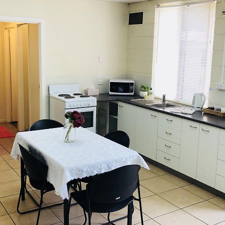 Accommodation @ Isa Mount Isa Esterno foto